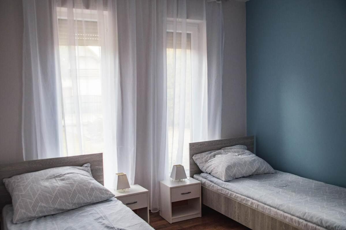 Butik Apartmanhaz Fonyod Exterior photo